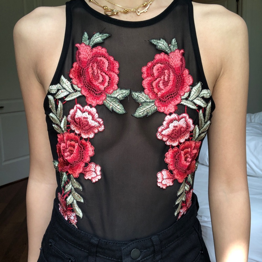Mesh Rose Embroidery Bodysuit M Boutique